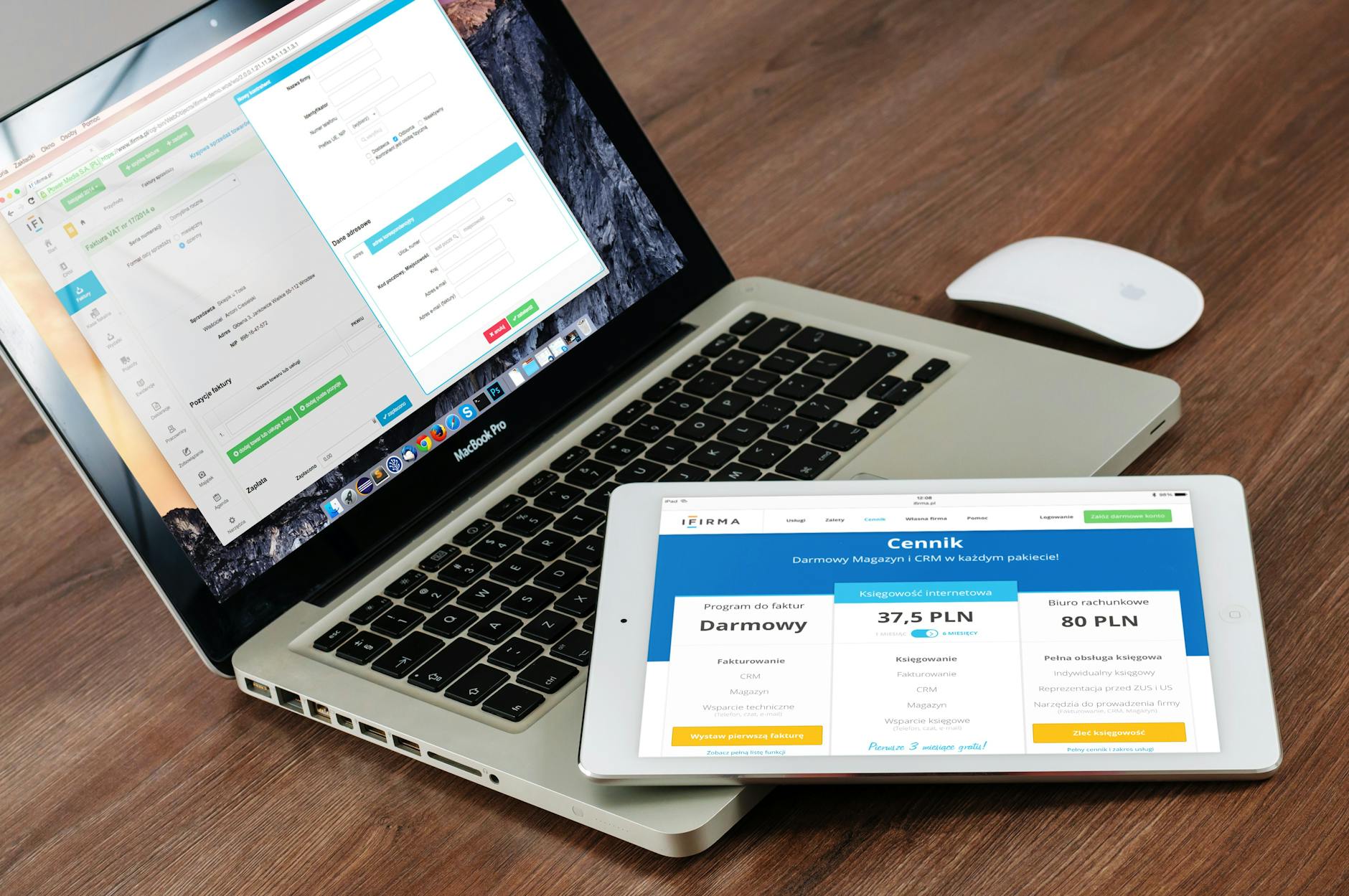 What should a website localization checklist using AI include?