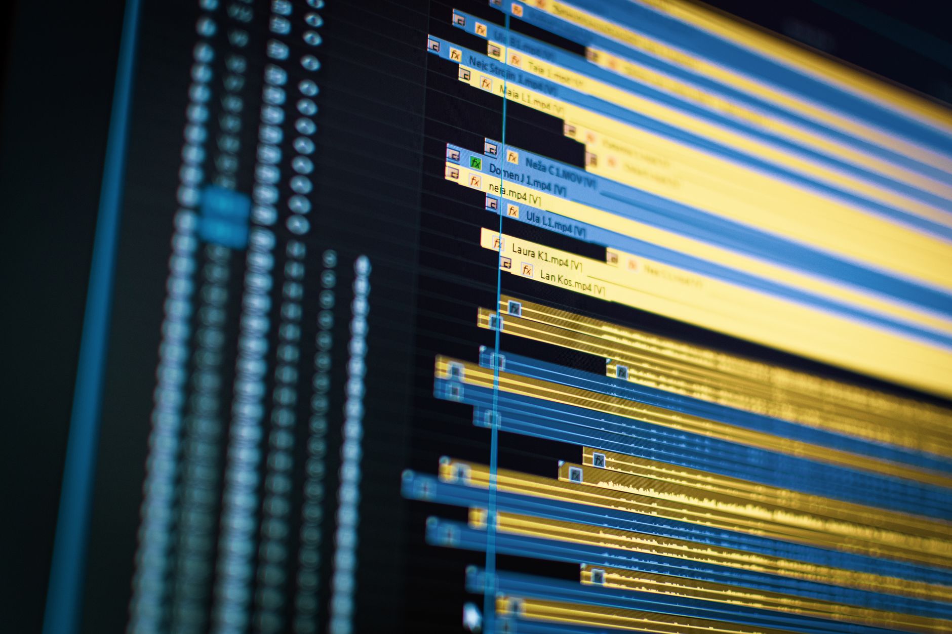 How an AI-powered Loco Translate workflow works step by step